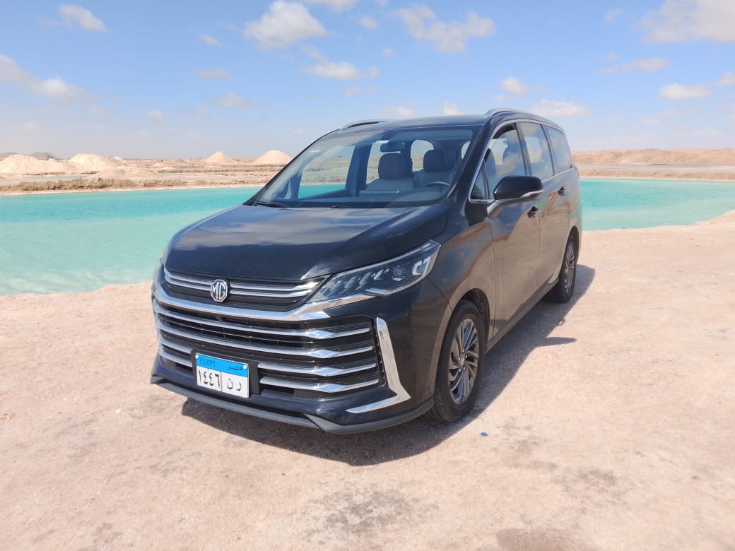 High S minivan — vue extérieure
